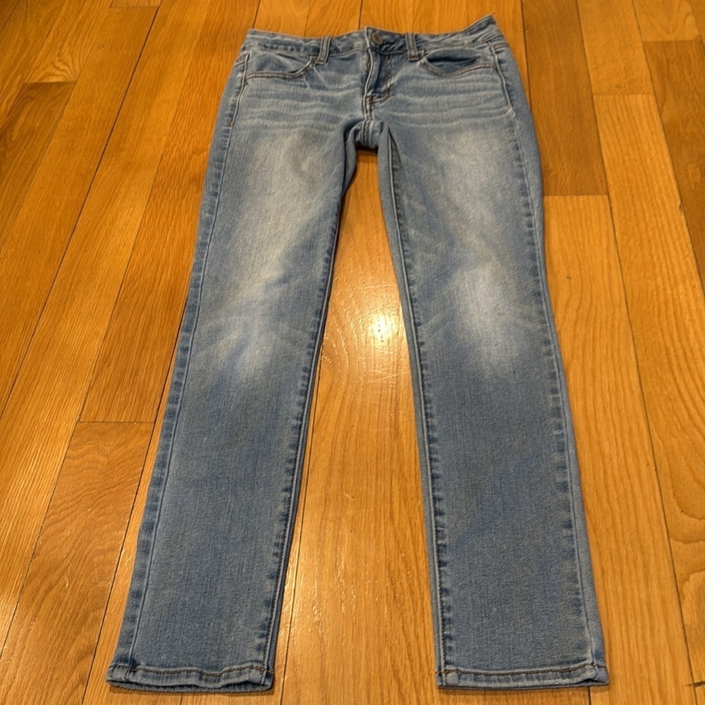 American Eagle outfitters super stretch jeggings jeans size 4 short .